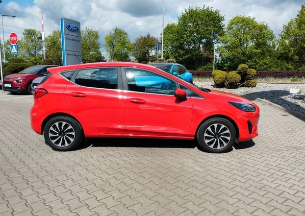 Ford Fiesta cena 89900 przebieg: 4263, rok produkcji 2022 z Poznań małe 596